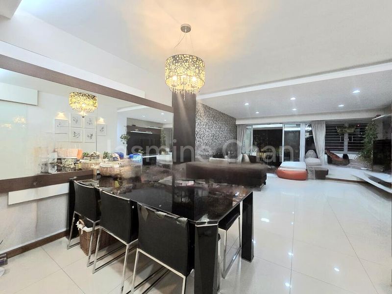 5 Room (5A) HDB for Sale in  518D Tampines Central 7 - Image 15